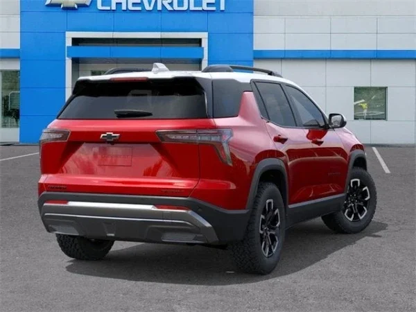 2026 Equinox Exterior rear view